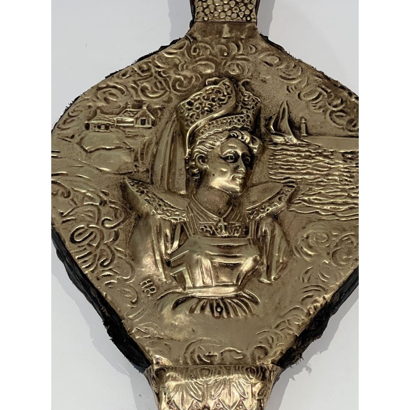 Louis XVI Style Fireplace Bellows in Embossed Brass with Female Figure. France. Circa 1900.