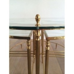 Table basse ronde en Laiton de Style Néoclassique de la Maison Baguès