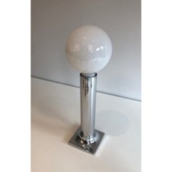 Suite d'appliques ou suspensions en chrome et boules d'opaline blanches