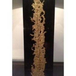 Lampe laquée noire et élément en bronze
