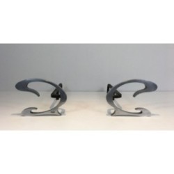 Paire de Chenets Design en Acier Brossé et Fer Forgé - Jean-Paul Créations