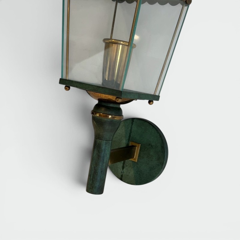 Pair of Lantern Sconces in Green-Patinated Metal and Brass with Glazed Panels, French Work, by Pietro Chiesa for Fontana Arte