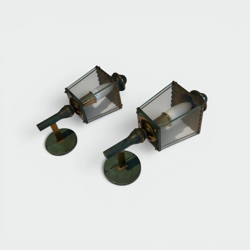 Pair of Lantern Sconces in Green-Patinated Metal and Brass with Glazed Panels, French Work, by Pietro Chiesa for Fontana Arte