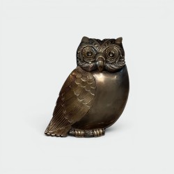 Owl Trinket Dish in Brass with Chased Feather Decor, in the Style of Mauro Manetti, Italian Work, 1970s