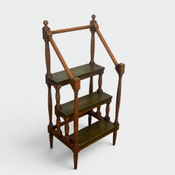 Library Steps in Turned Beech, Treads Covered in Gilt-Tool | Modern Eye Gallery