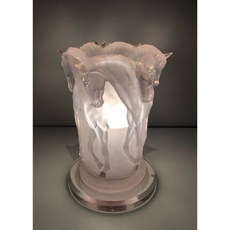 Lucite Table Lamp with Horse Figures, in the Style of Maison Lalique, French Work, circa 1970