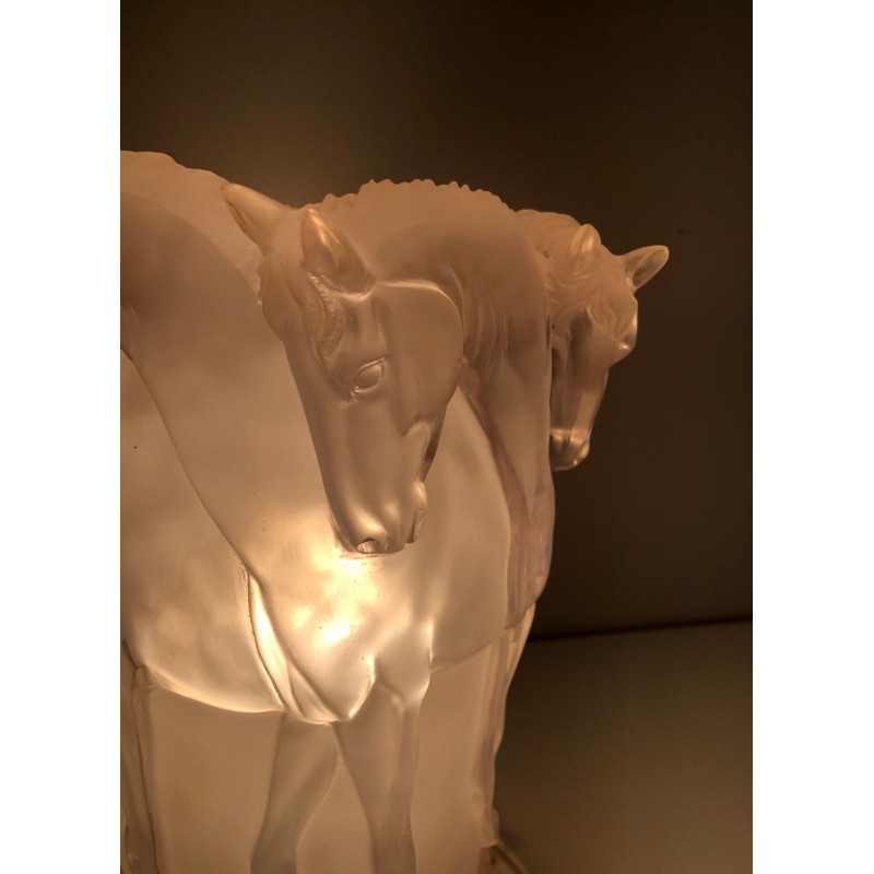 Lucite Table Lamp with Horse Figures, in the Style of Maison Lalique, French Work, circa 1970