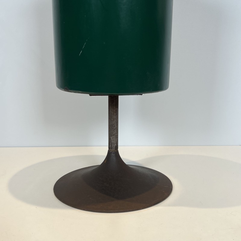 Green Lacquered Metal Umbrella Stand with Tulip Base and R | Maison Barrois