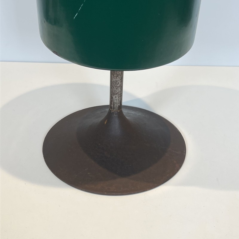 Green Lacquered Metal Umbrella Stand with Tulip Base and R | Maison Barrois