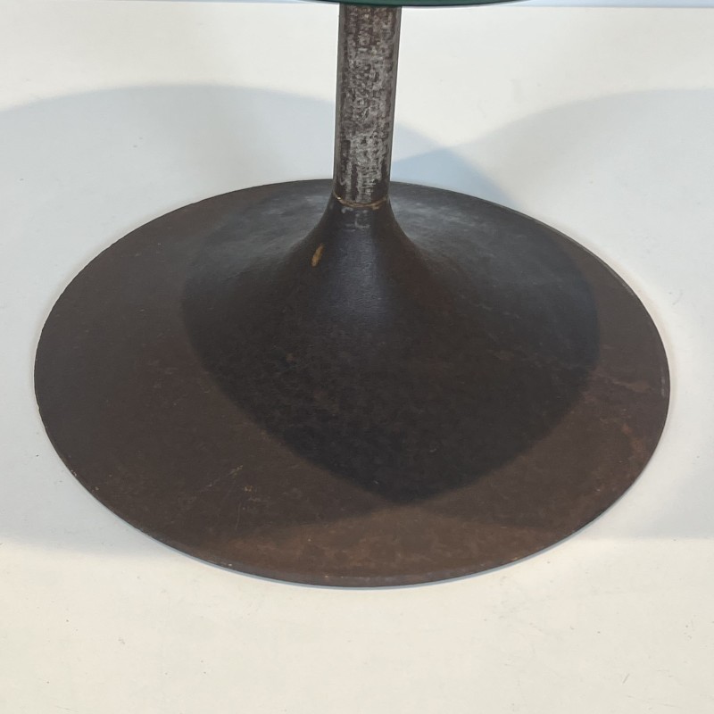 Green Lacquered Metal Umbrella Stand with Tulip Base and R | Maison Barrois