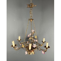 Basket Chandelier in Gilt Metal with Six Lights, Bouquet of Roses in Polychrome Porcelain, Circa 1900